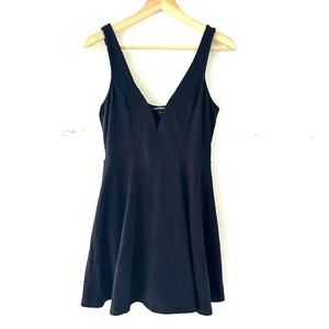 Express Black Deep V Fit And Flare Dress With Under Shorts Size Small